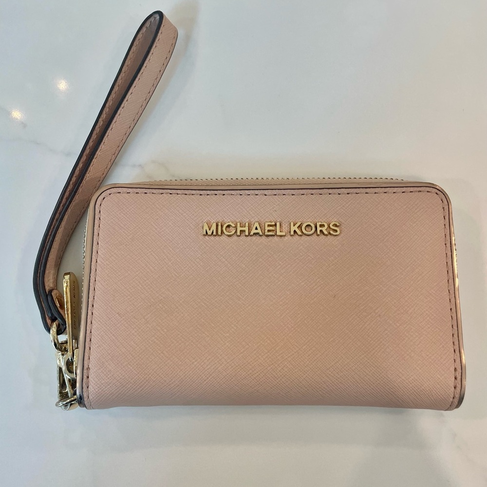 Michael Kors pink wallet